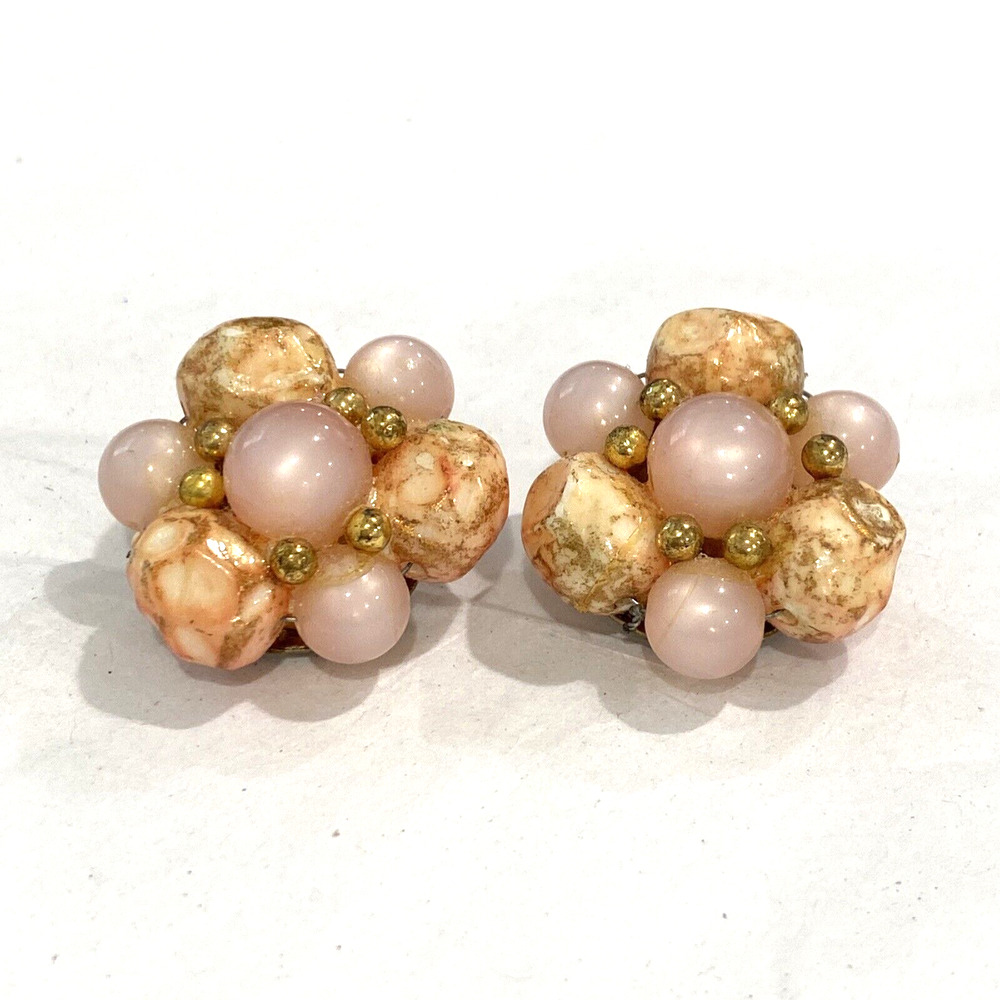 Vintage Mid Century Clip On Earrings pink peach gold beads beaded round clusters